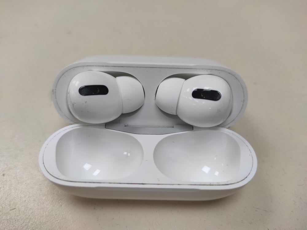 Наушники беспроводные Apple AirPods Pro