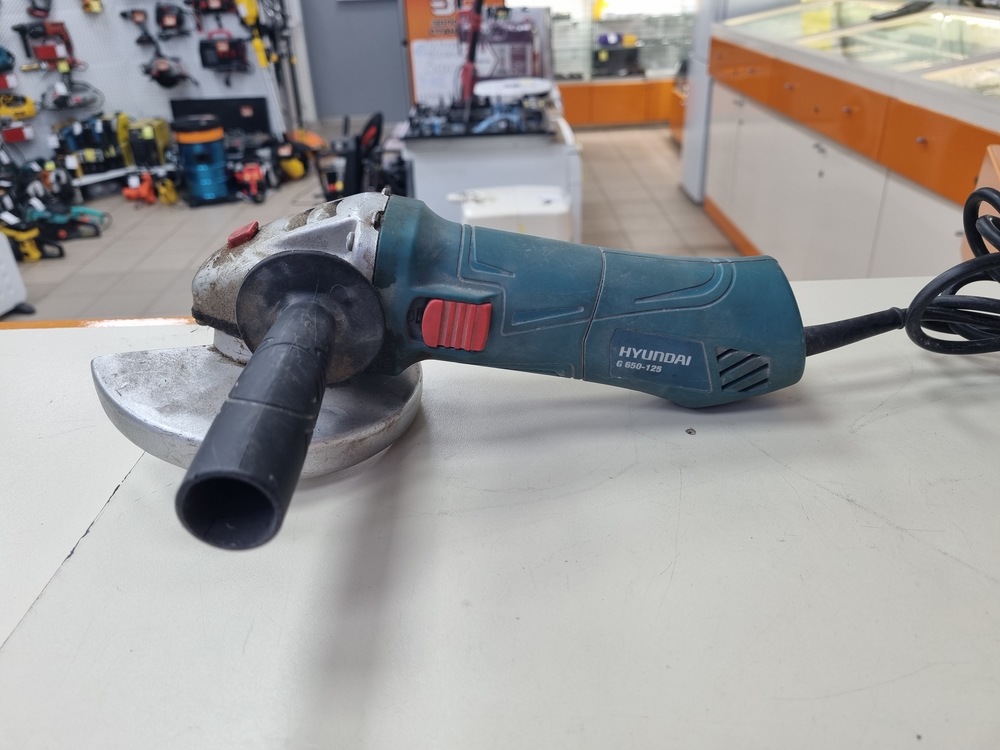 Угловая шлифмашина Hyundai G650-125