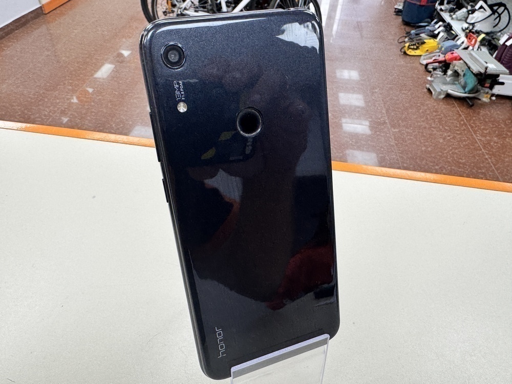 Смартфон Honor 8A 2/32