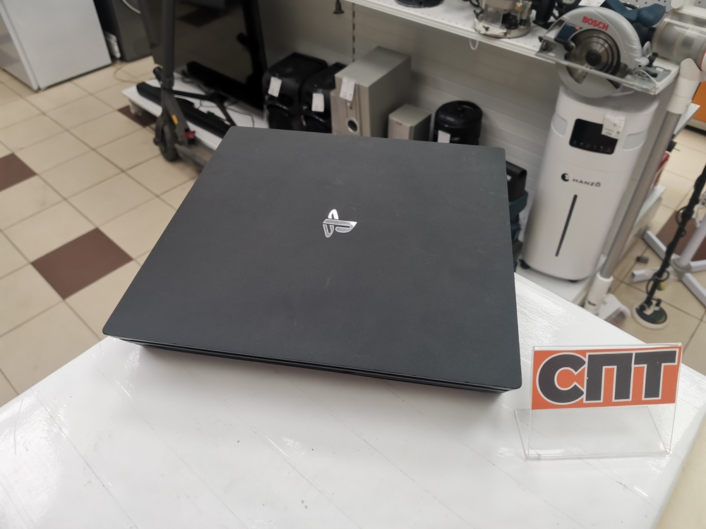 Игровая приставка PlayStation 4 Pro 1Tb