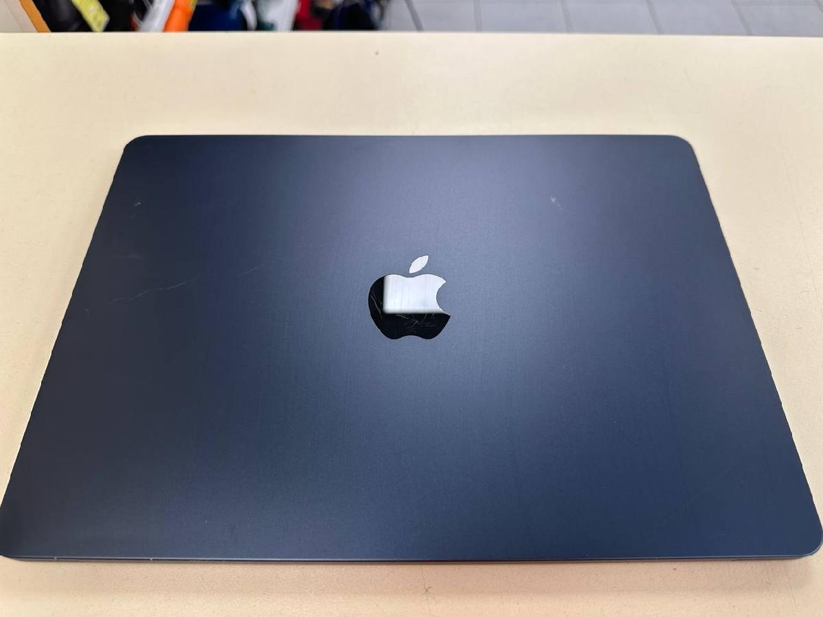 Ноутбук Apple MacBookAir 13 дюймов M2 A2681 (2022)