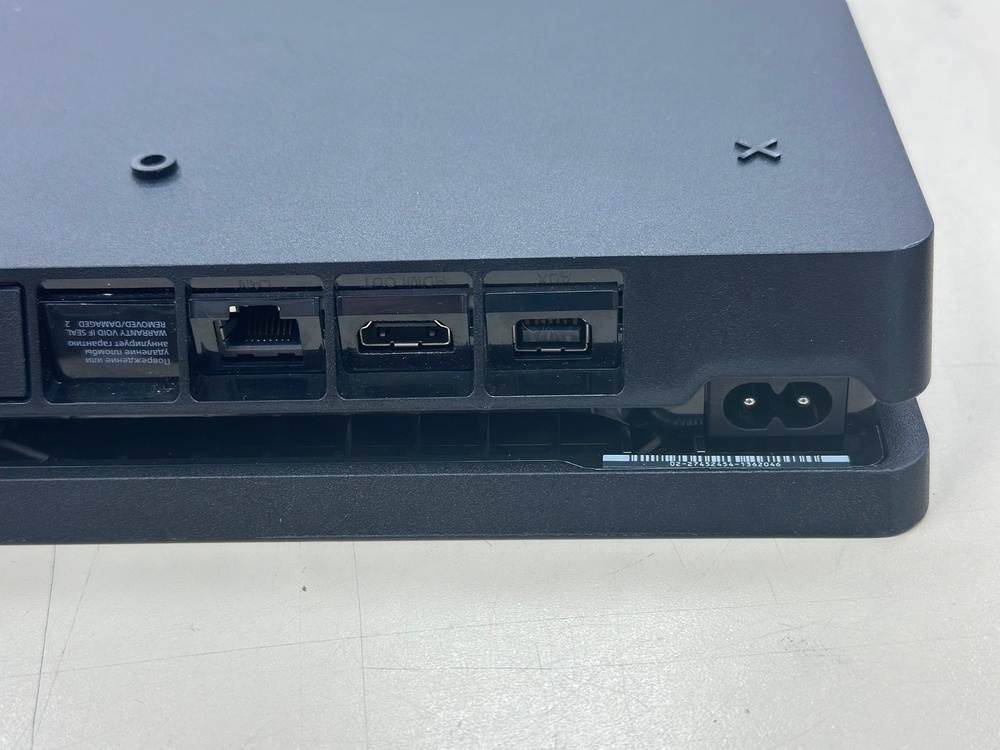 Игровая приставка PlayStation 4 Slim 500GB