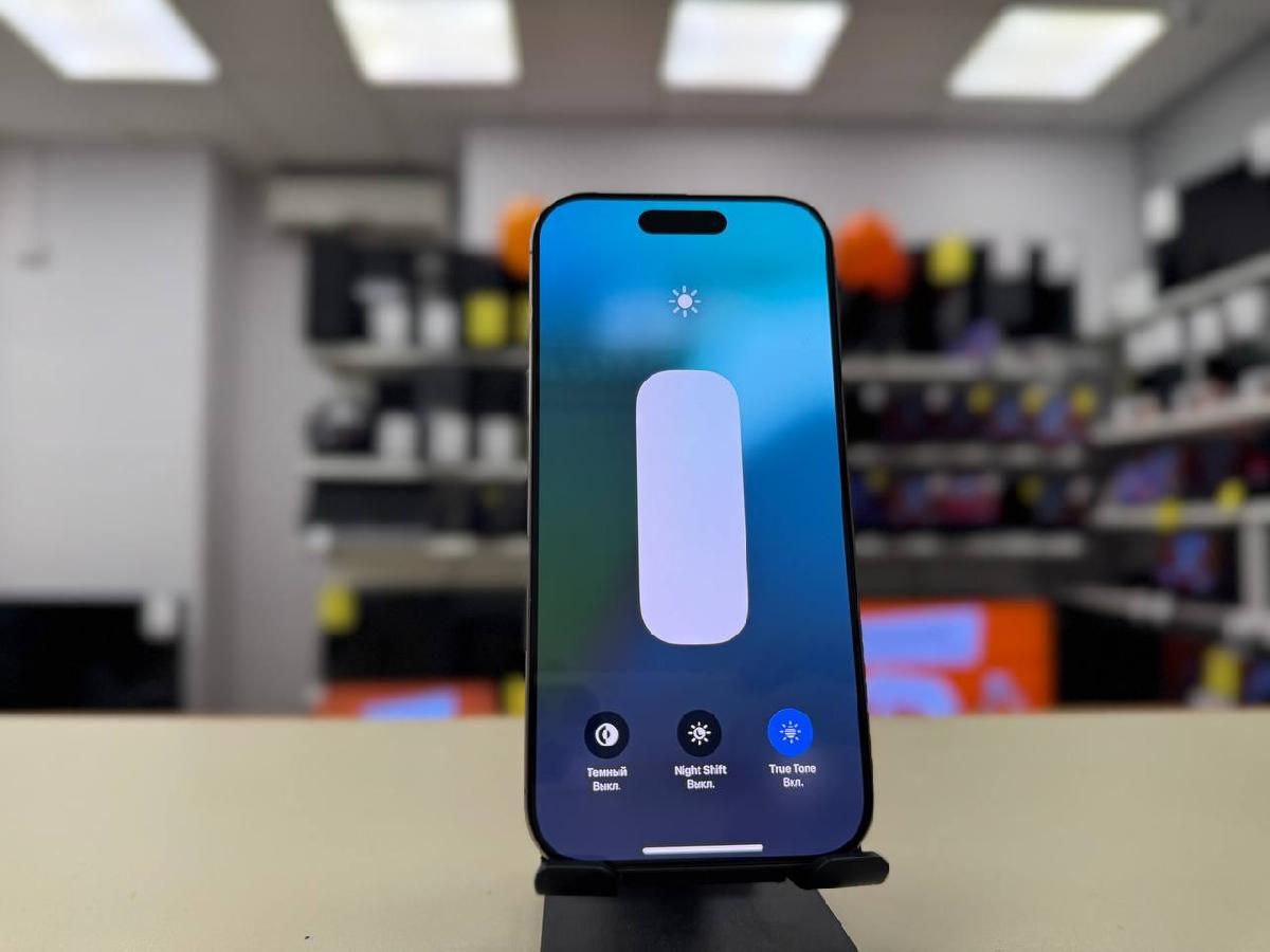 Смартфон Apple Iphone 16 Pro 256Gb
