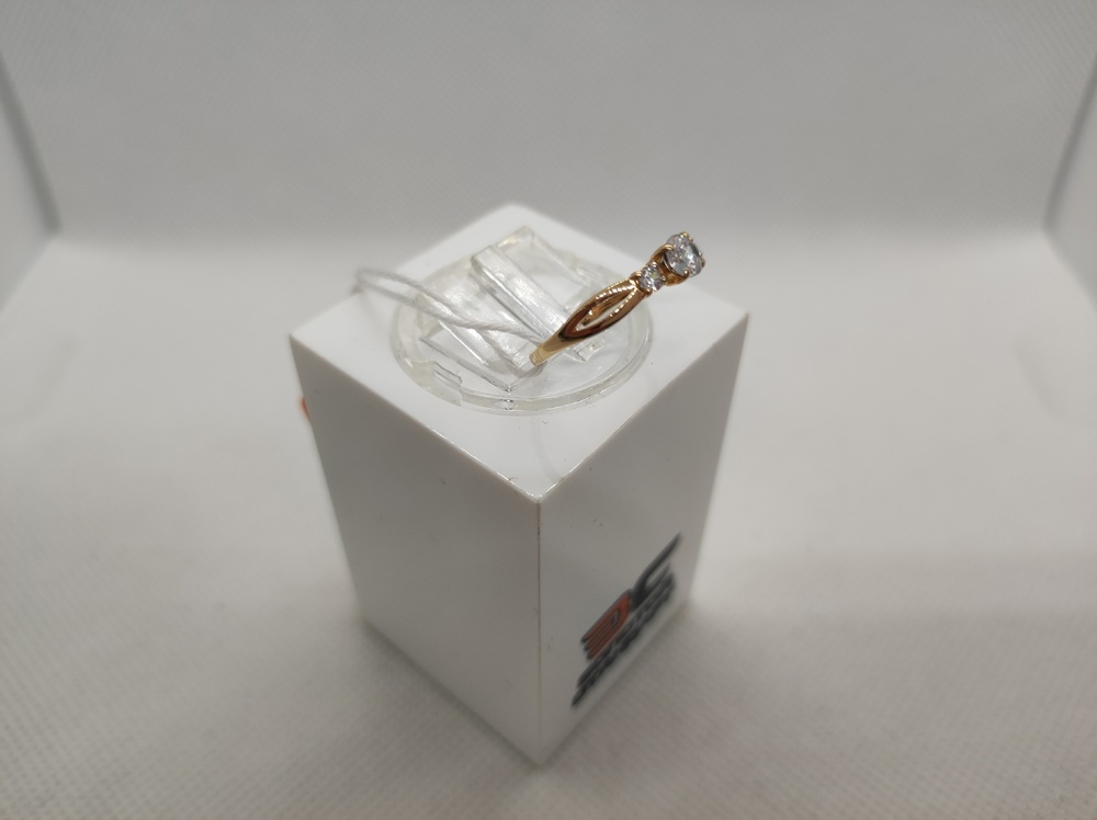 КОЛКМИ585 КОЛЬЦО С КАМНЯМИ (Au 585)