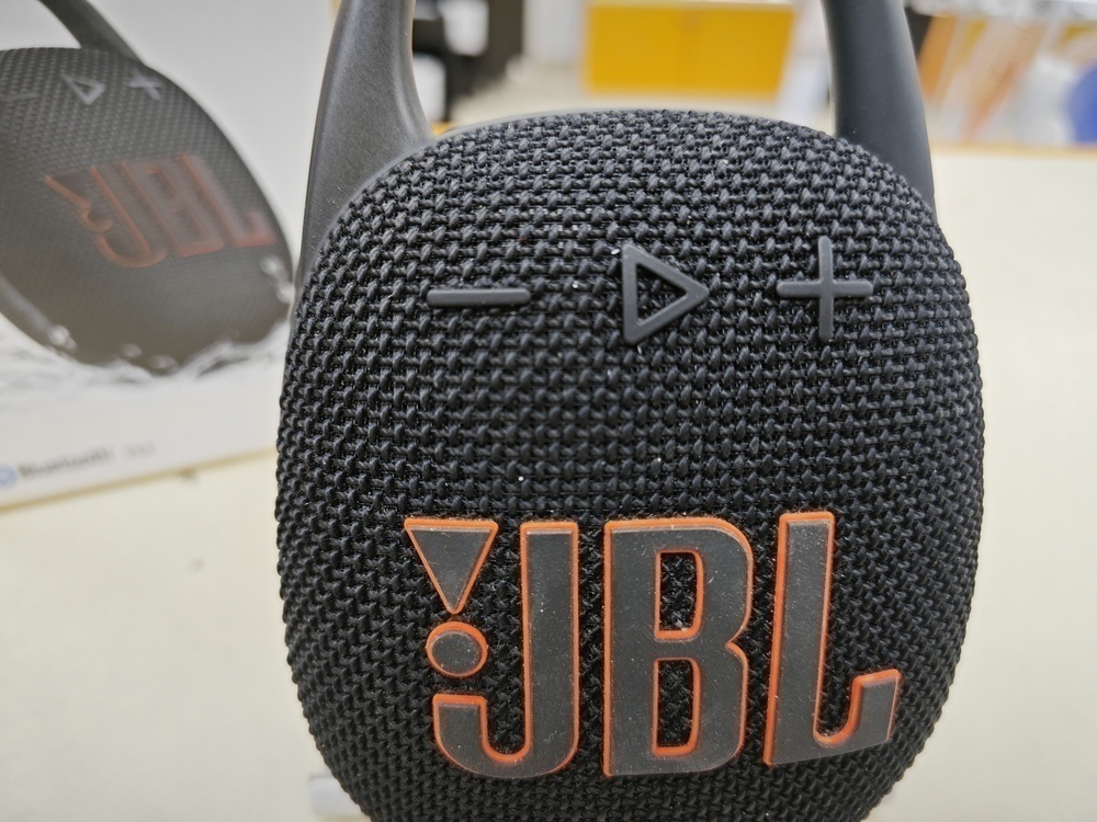 Портативная акустика JBL Clip 5
