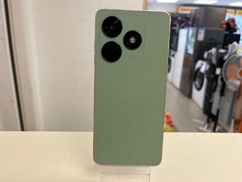 Смартфон Tecno Spark Go 2024 3/64