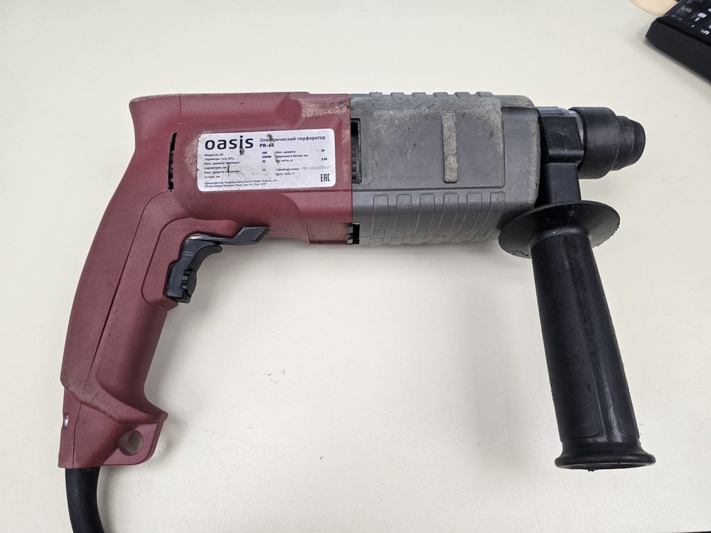 Перфоратор Oasis PR-65