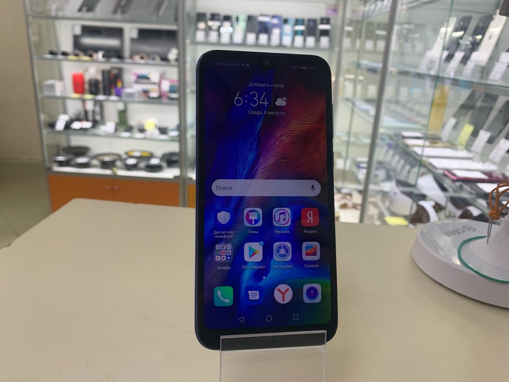 Смартфон Honor 8S 2/32