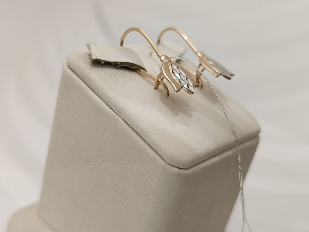 СЕРЬГИ ПЕТЕЛЬКА без камня (Au 585)