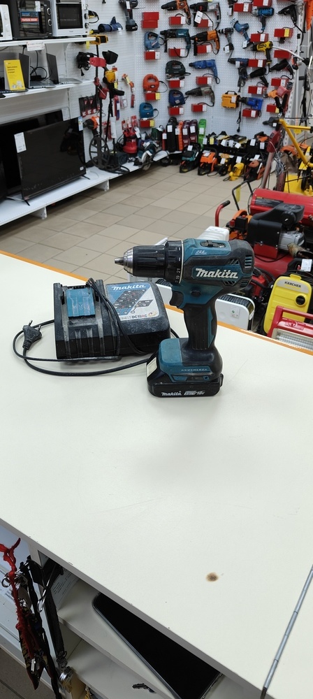 Шуруповерт Makita DDF485Z