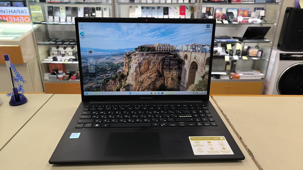 Ноутбук ASUS E1504G; N305, HD Graphics, 8 Гб, 256 Гб, Нет