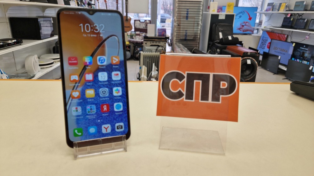 Смартфон Huawei Nova Y61 4/64