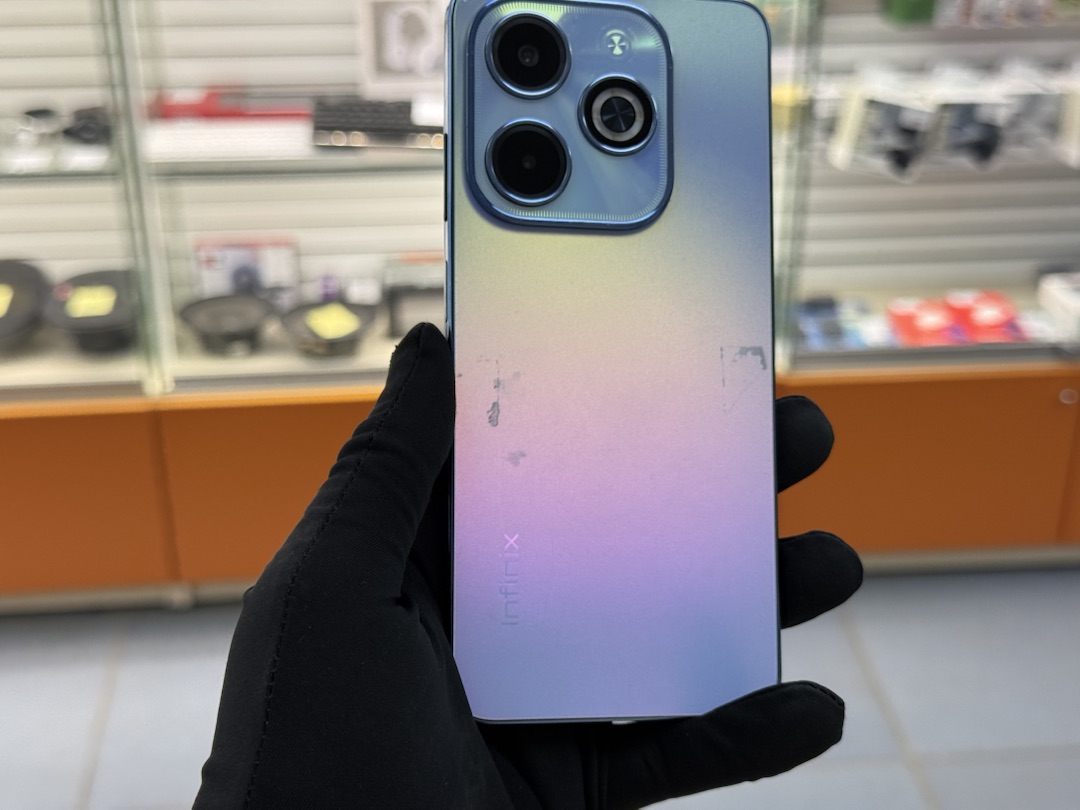 Смартфон Infinix HOT 40i 8/256
