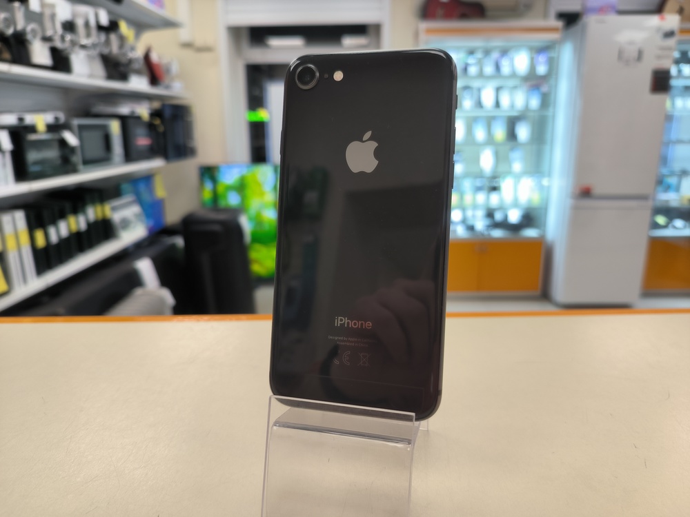 Смартфон Apple iPhone 8 64Gb