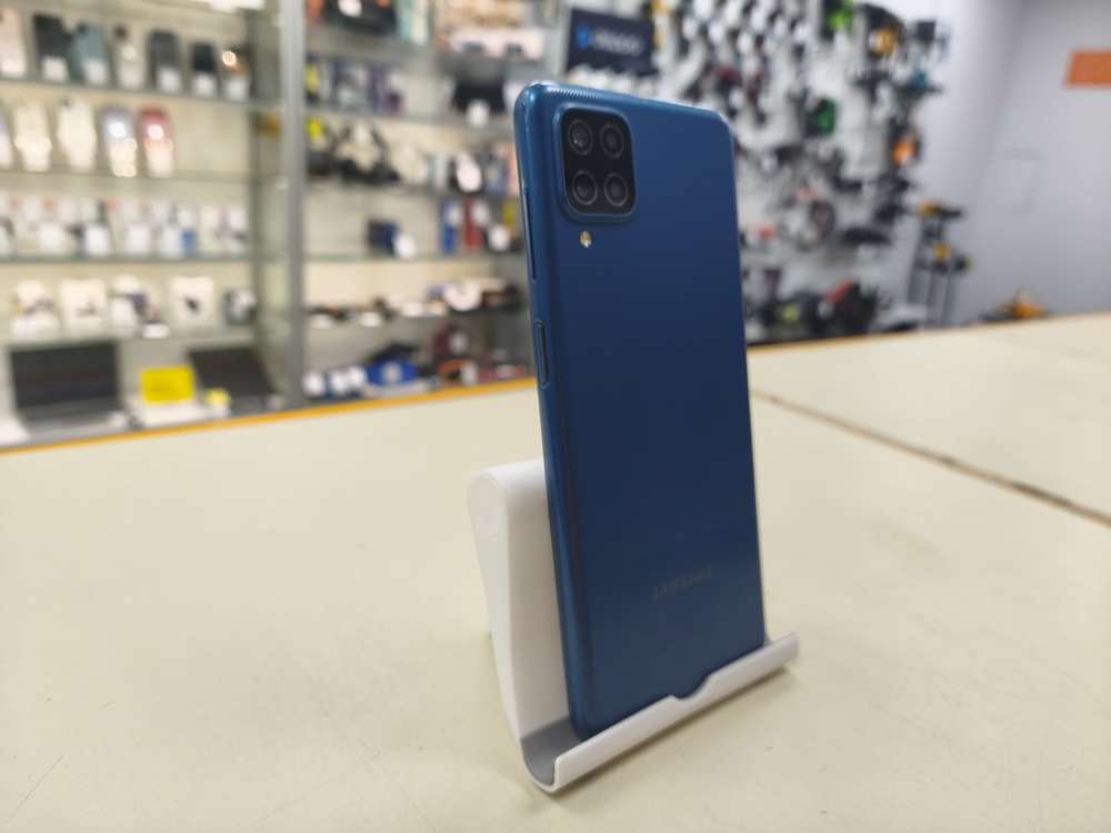 Смартфон Samsung Galaxy A12 3/32