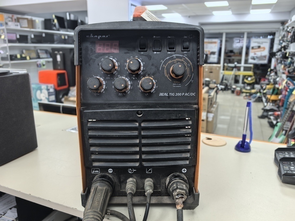 Сварочный аппарат Сварог REAL TIG 200 P AC/DC
