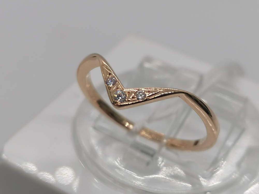 КОЛКМИ585 КОЛЬЦО С КАМНЯМИ (Au 585)