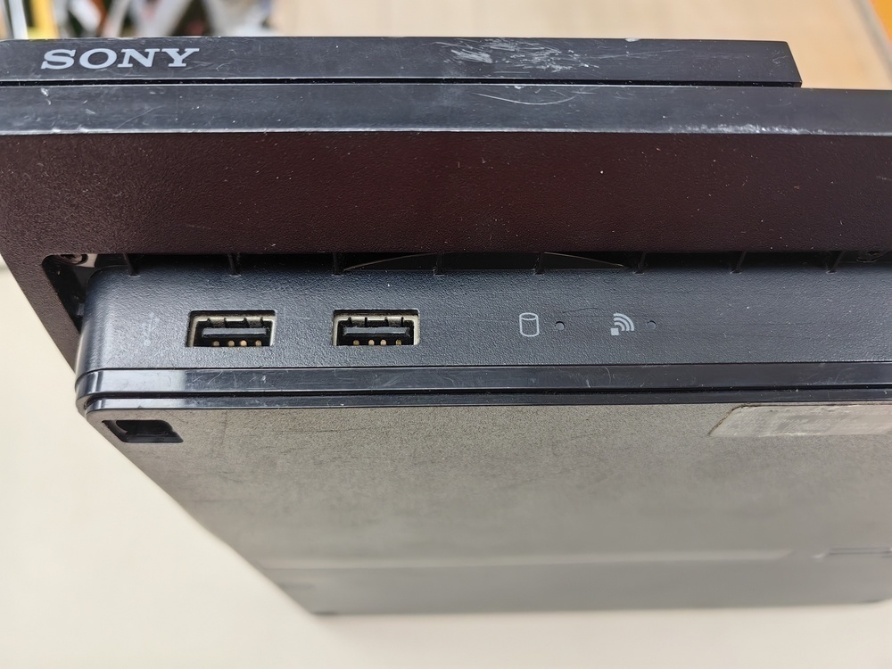Игровая приставка PlayStation 3 250GB