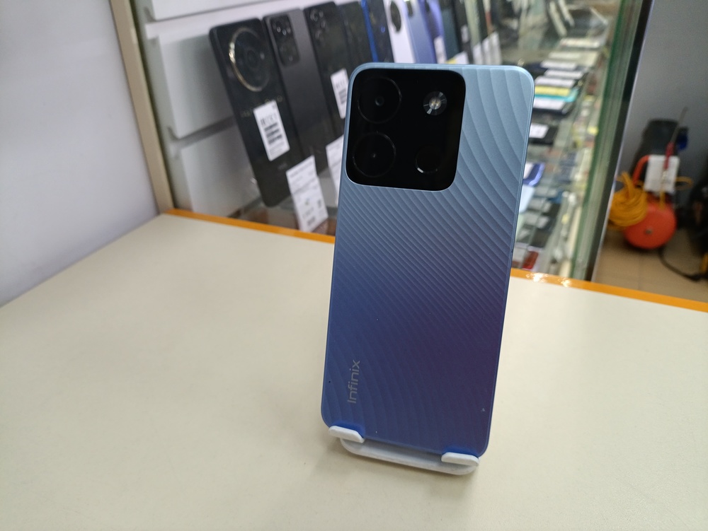 Смартфон Infinix Smart 7 Plus 3/64