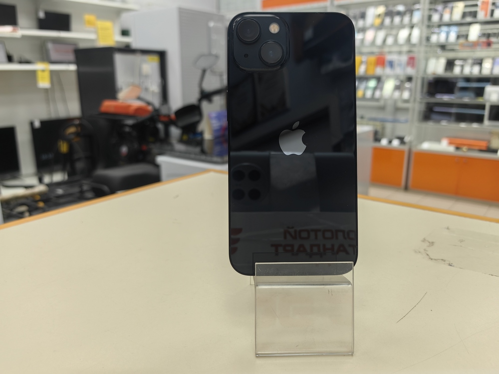 Смартфон Apple iPhone 13 128Gb