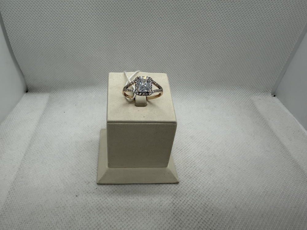 КОЛКМИ585 КОЛЬЦО С КАМНЯМИ (Au 585)