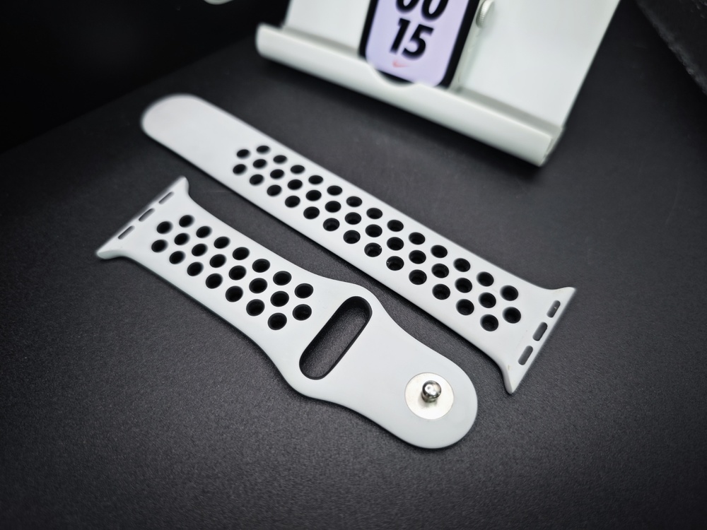 Смарт-часы Apple Watch SE 2020 40mm