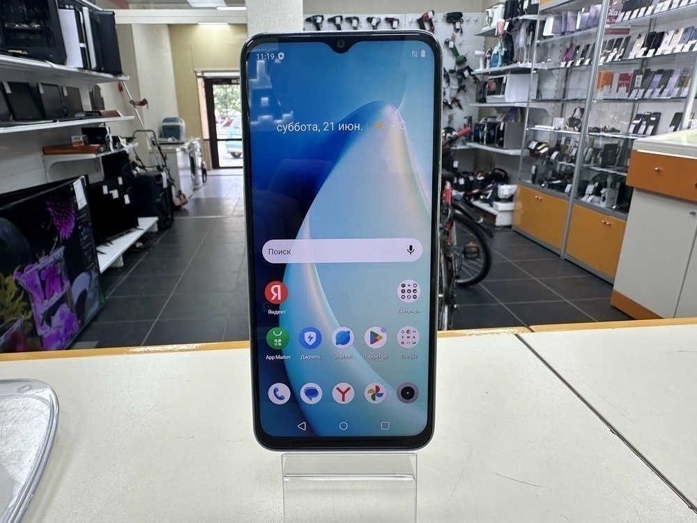 Смартфон Realme C35 4/128