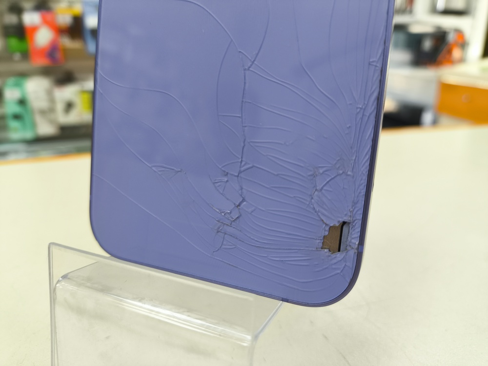 Смартфон Apple iPhone 12 64Gb