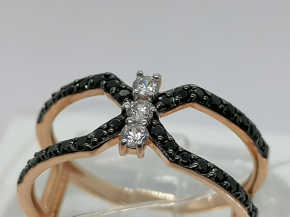 Кч5259 КОЛЬЦО С КАМНЯМИ (Au 585)