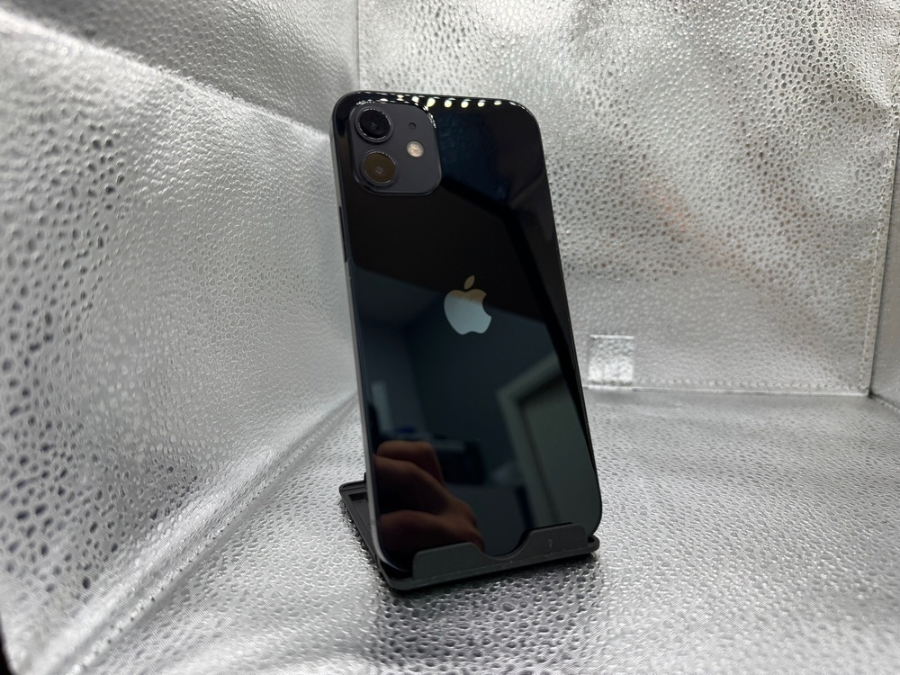 Смартфон Apple iPhone 12 128Gb