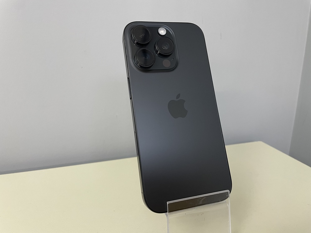 Смартфон Apple Iphone 16 Pro 256Gb