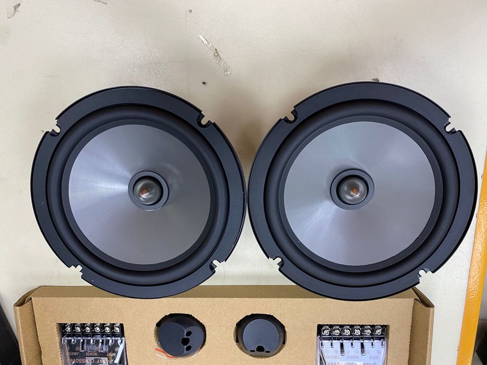 Автоакустика передняя AMP Beat 6.5