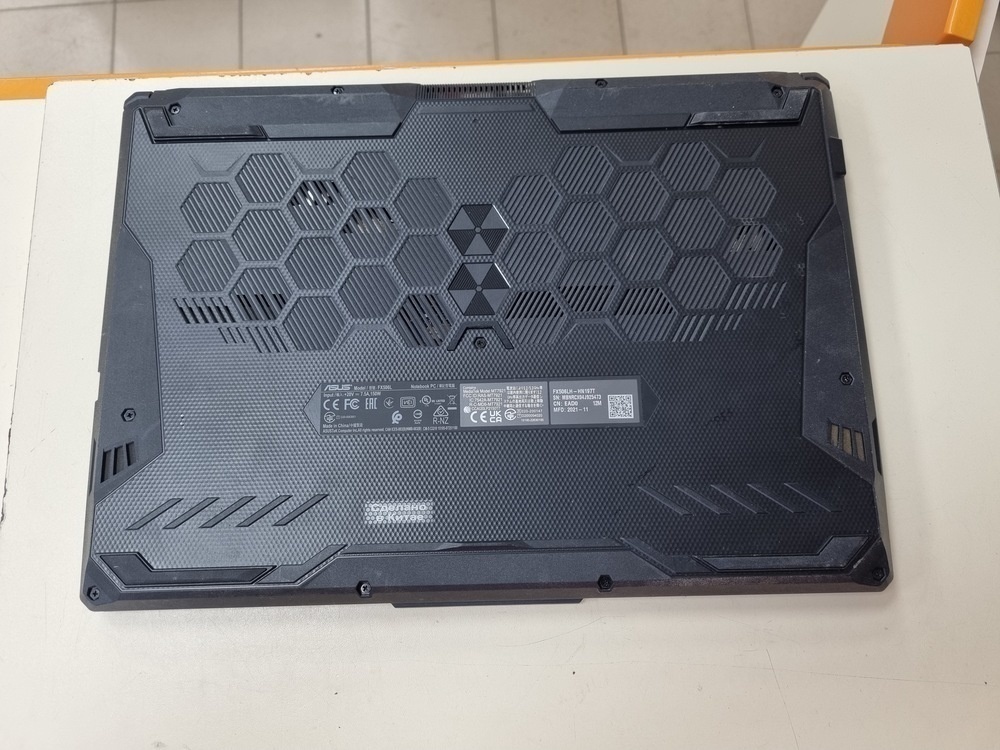 Ноутбук ASUS; Core i5-10300H, GeForce GTX 1650, 16 Гб, 480 Гб, Нет