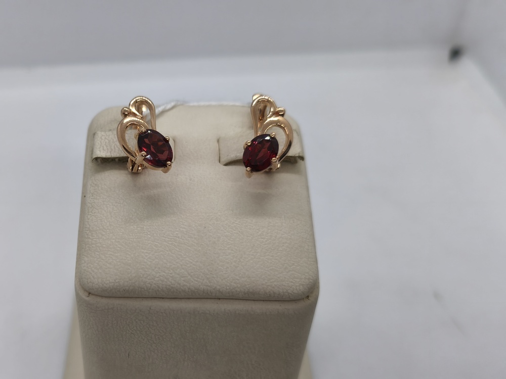 СКМ585 СЕРЬГИ С КАМНЕМ (Au 585)