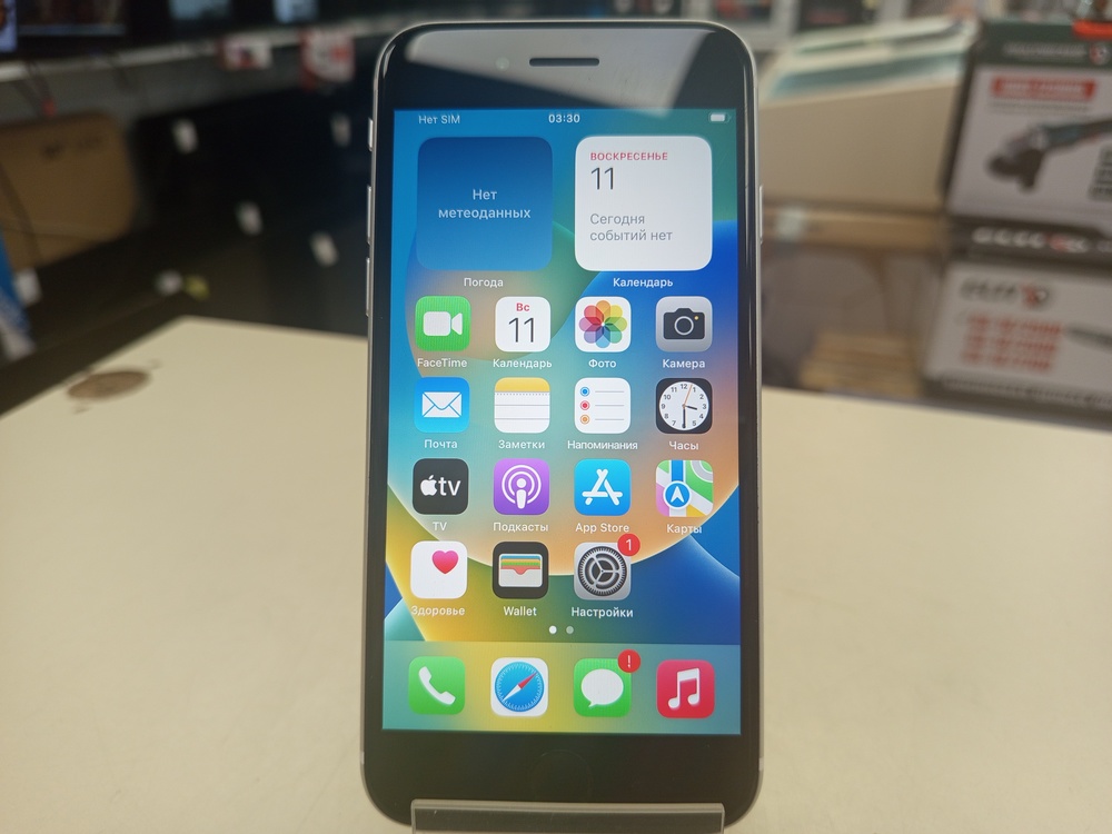 Смартфон Apple iPhone SE 2020 64Gb