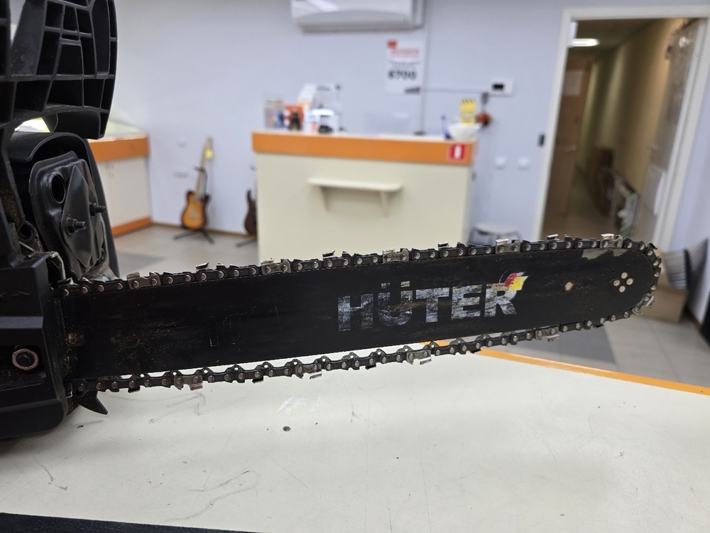 Бензопила Huter BS-2300M