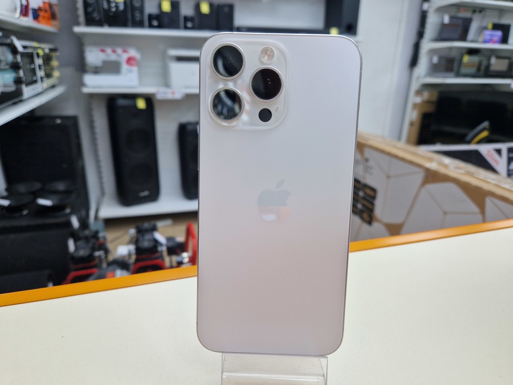 Смартфон Apple iPhone 15 Pro Max 256Gb