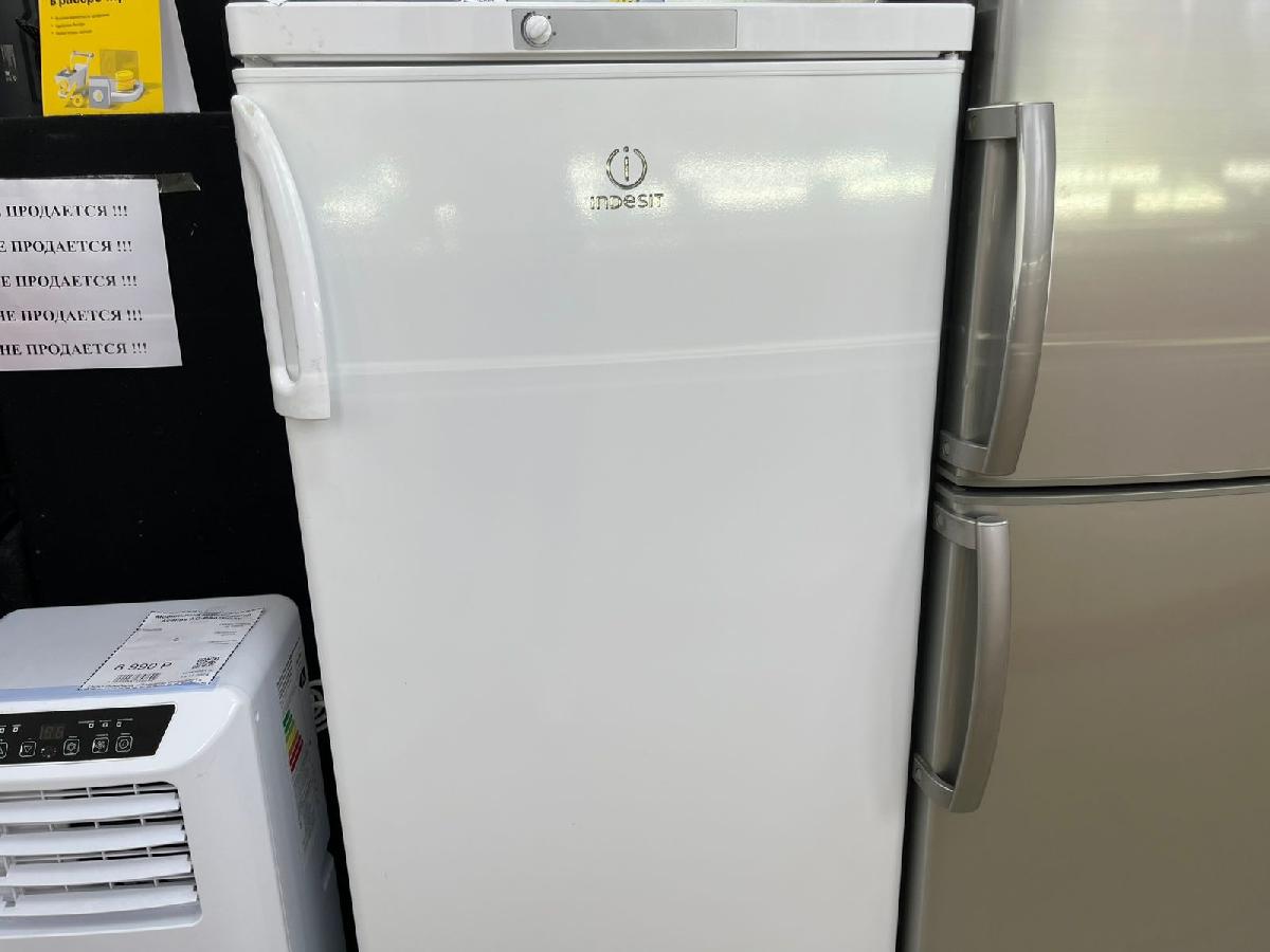 Холодильник Indesit ITD125