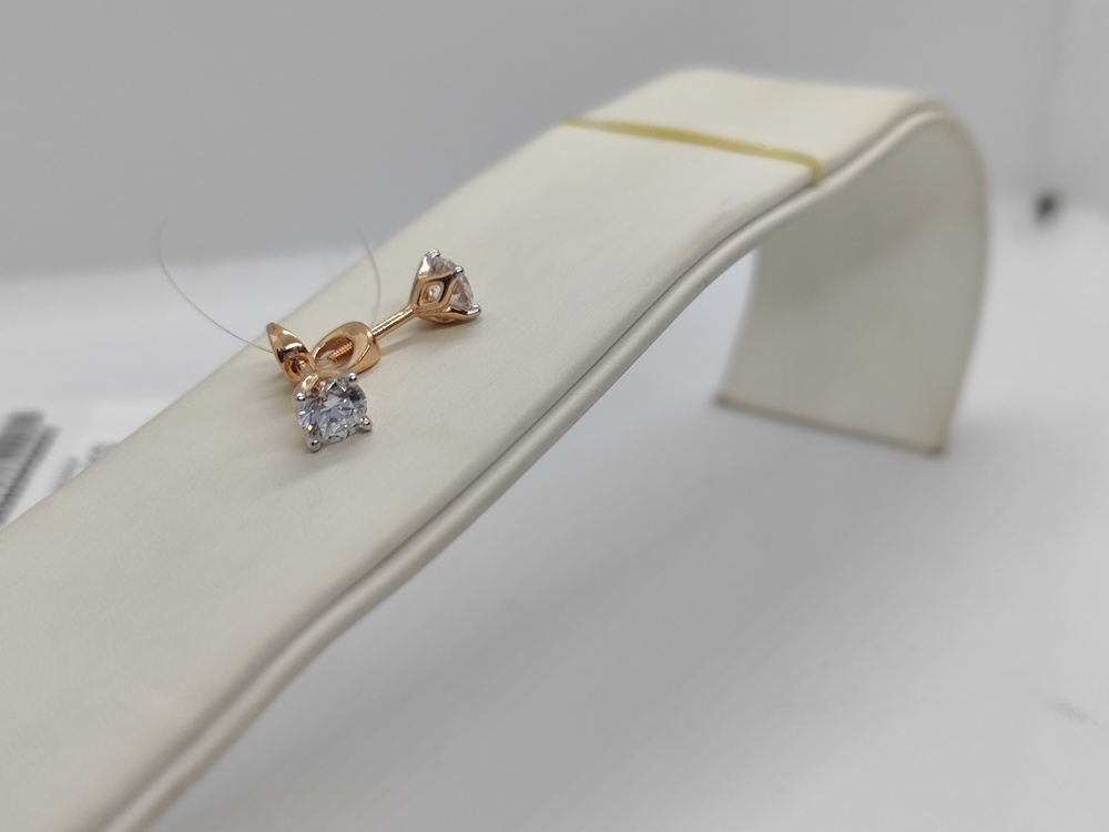 01-214497 СЕРЬГИ ПУСЕТЫ (Au 585)