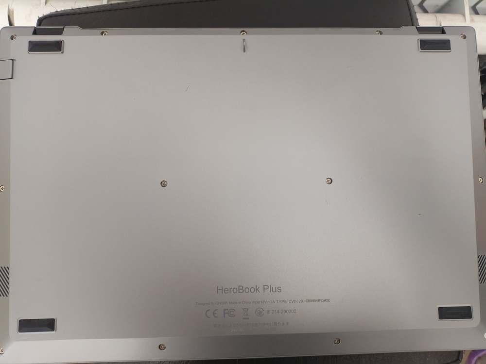 Ноутбук CHUWI; Celeron N4020, Intel UHD Graphics, 8 Гб, 500 Гб, Нет
