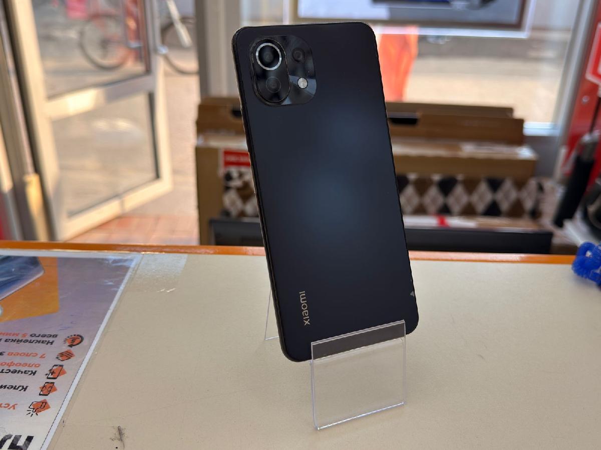 Смартфон Xiaomi MI 11 Lite 6/128