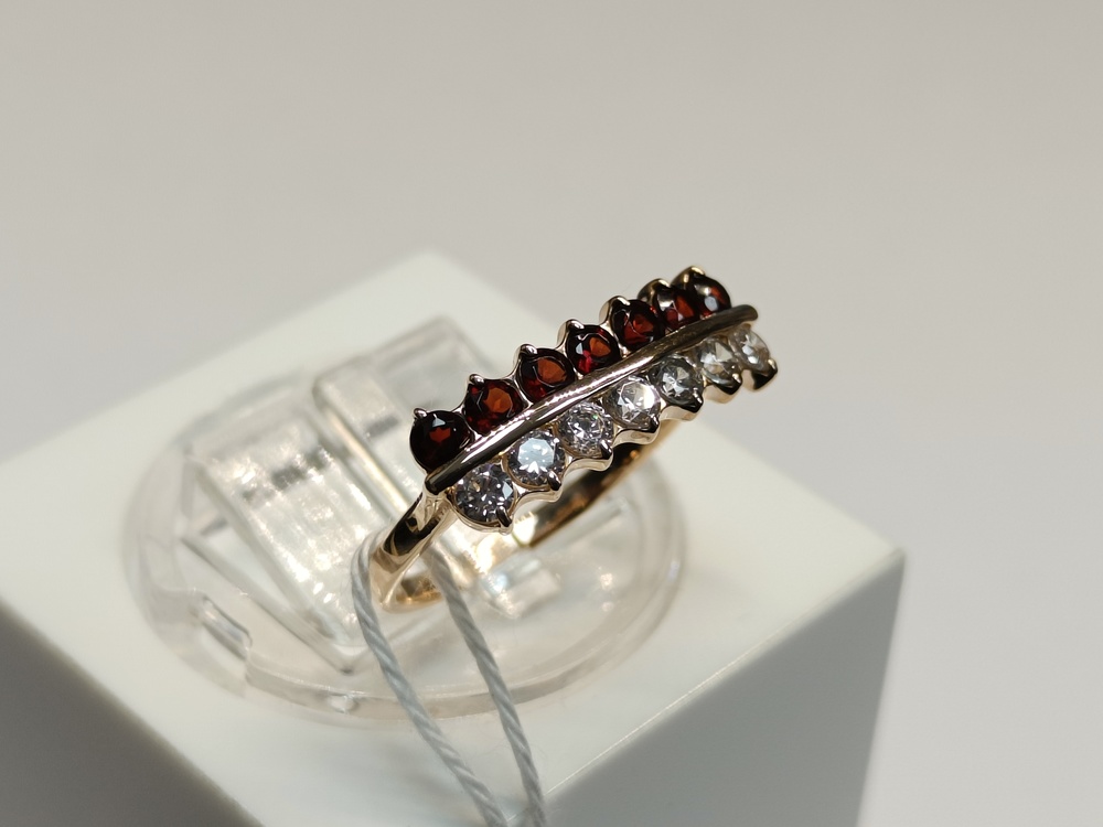 КОЛКМИ585 КОЛЬЦО С КАМНЯМИ (Au 585)