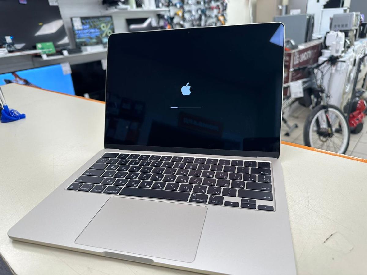 Ноутбук Apple Macbook Air M2 2022 8/256
