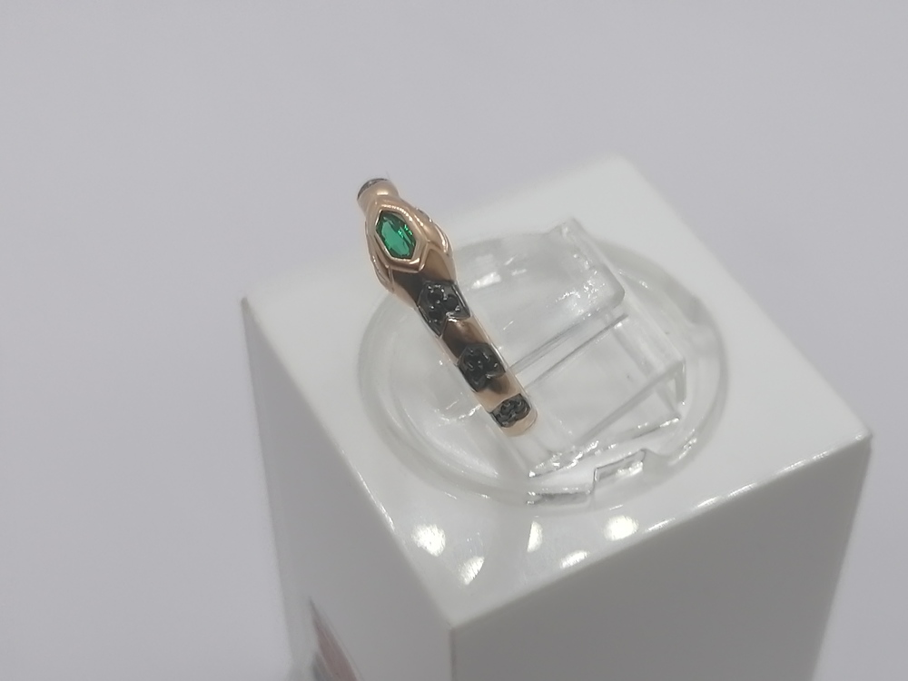 КОЛЬЦО С КАМНЯМИ (Au 585)