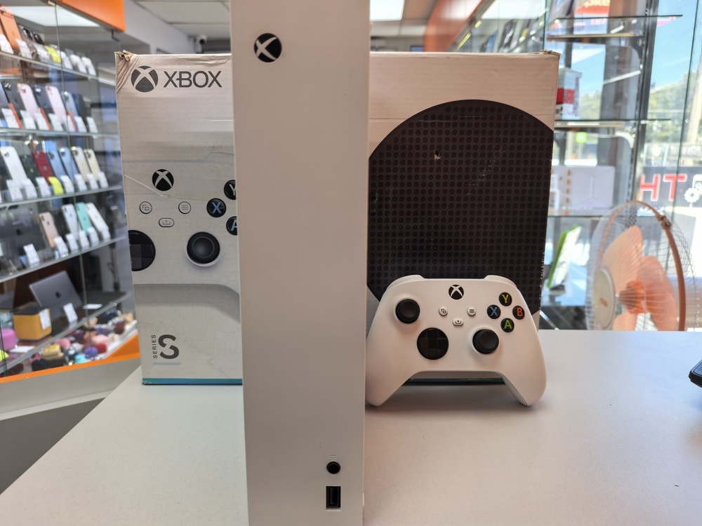 Игровая приставка Xbox Series S 512Gb SSD