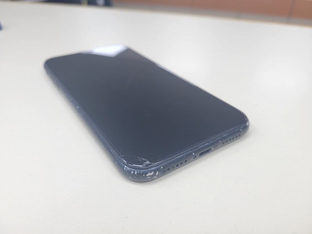 Смартфон Apple iPhone Xr 64Gb
