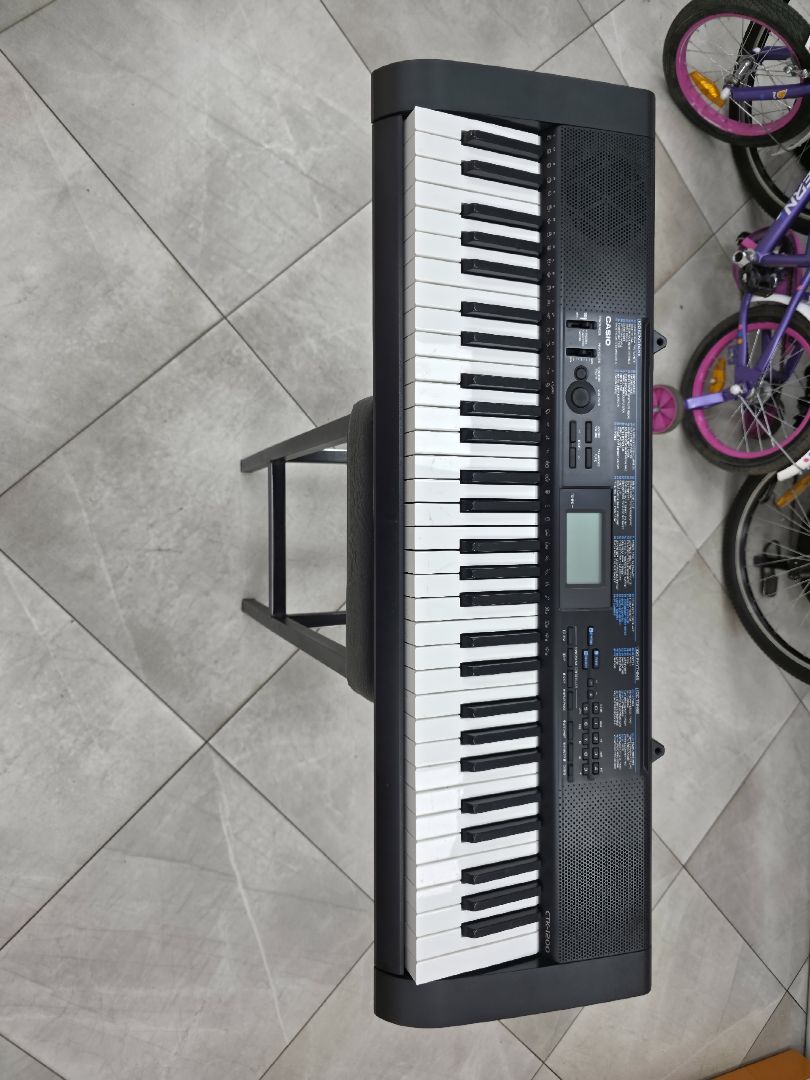 Синтезатор Casio CTK-1200