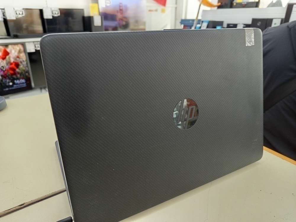 Ноутбук HP 14S-FA0023UR; Athlon 3050U, AMD Graphics, 4 Гб, 250 Гб, Нет