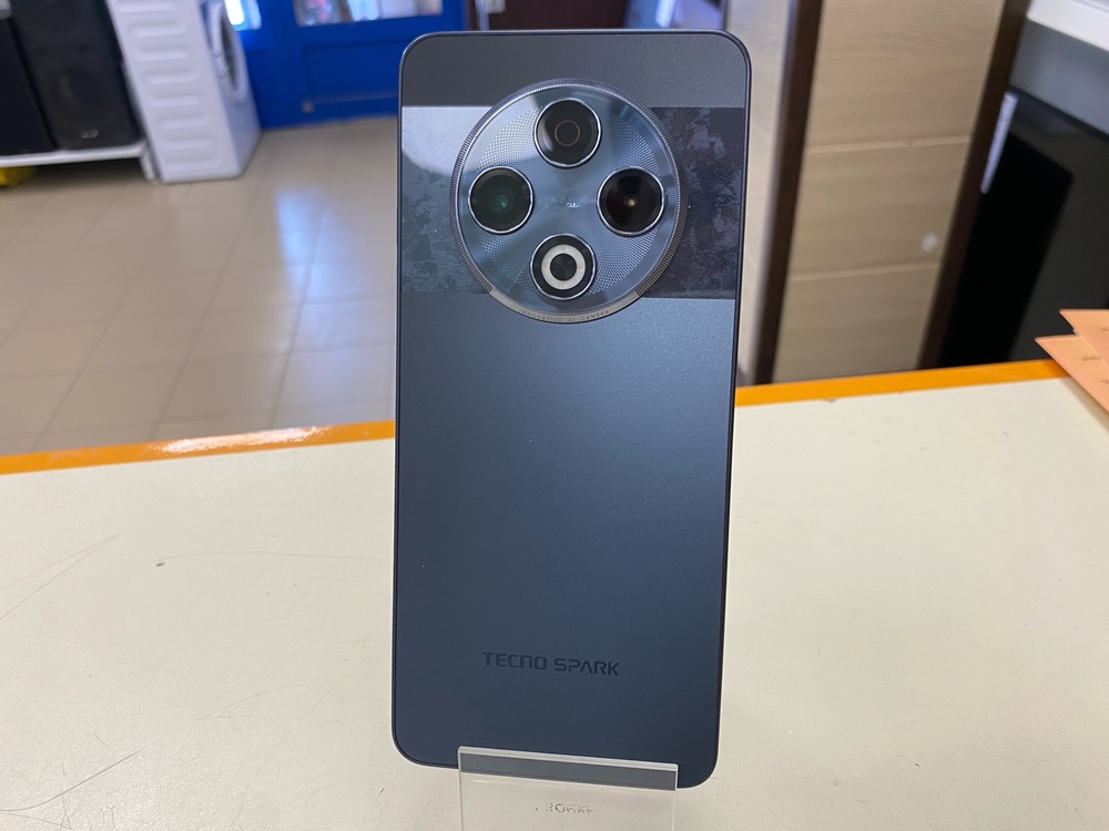 Смартфон Tecno SPARK 30 8/128