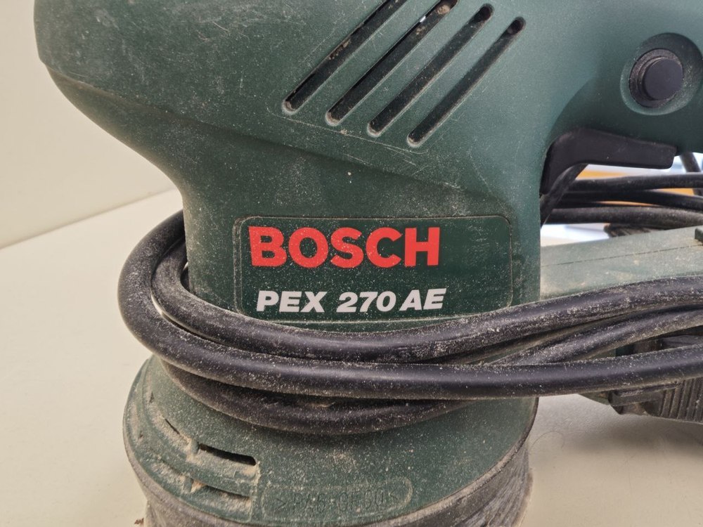 Шлифовальная машина Bosch PEX 220 A